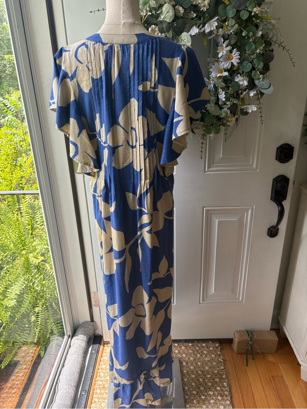 Anthropologie Blue and Cream Floral Maxi Dress - Picture 2 of 4